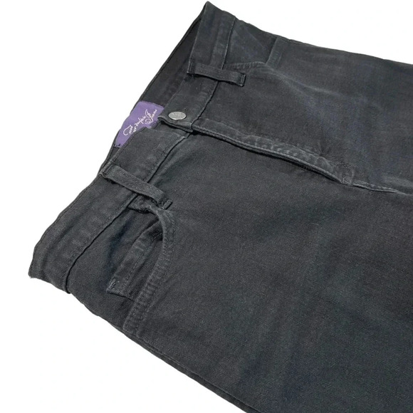 NYDJ Black Bootcut Lift Tuck Size 8P - Picture 3 of 9